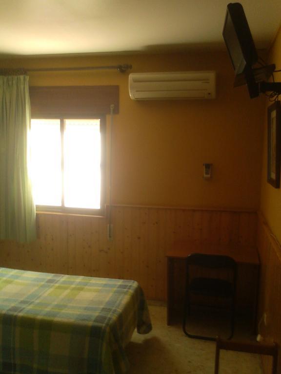 Hostal Nuestra Senora De La Palma Algésiras Extérieur photo