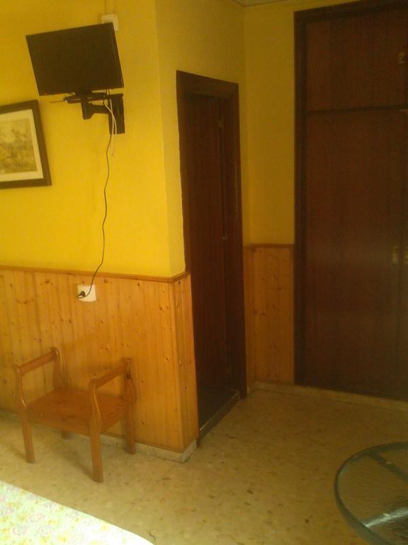 Hostal Nuestra Senora De La Palma Algésiras Extérieur photo